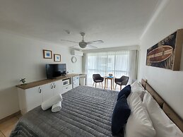 Surfers Chalet