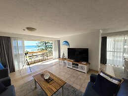 Surfers Chalet