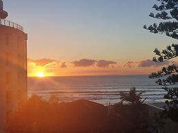Surfers Chalet
