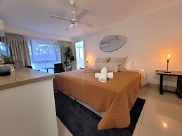 Surfers Chalet