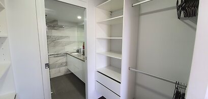 Surfers Chalet