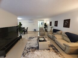Surfers Chalet