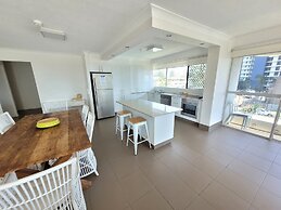 Surfers Chalet