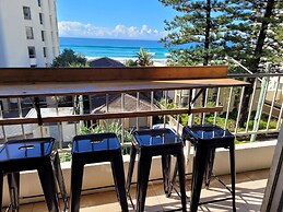Surfers Chalet