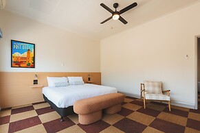 Hotel Allen