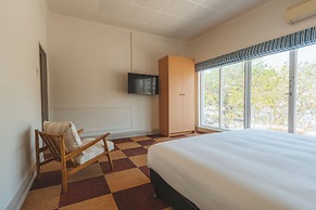 Hotel Allen