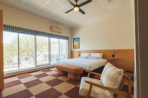 Hotel Allen