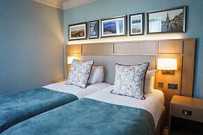 Parliament House Hotel