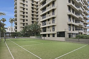 Clubb Coolum Beach Resort