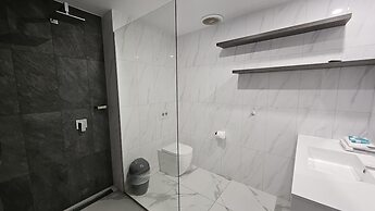 Clubb Coolum Beach Resort