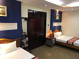 Sunny A Hotel