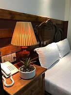 Sunny A Hotel