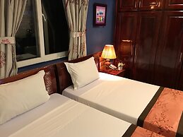 Sunny A Hotel