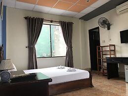 Sunny A Hotel