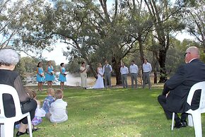 Winbi River Resort Holiday Rentals