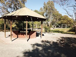 Winbi River Resort Holiday Rentals