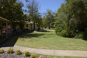 Winbi River Resort Holiday Rentals