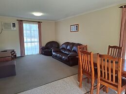 Winbi River Resort Holiday Rentals