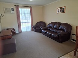 Winbi River Resort Holiday Rentals