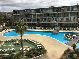 Onshore Torquay