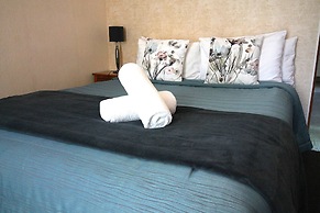 Alpine Lodge Motel