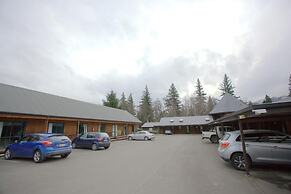 Alpine Lodge Motel