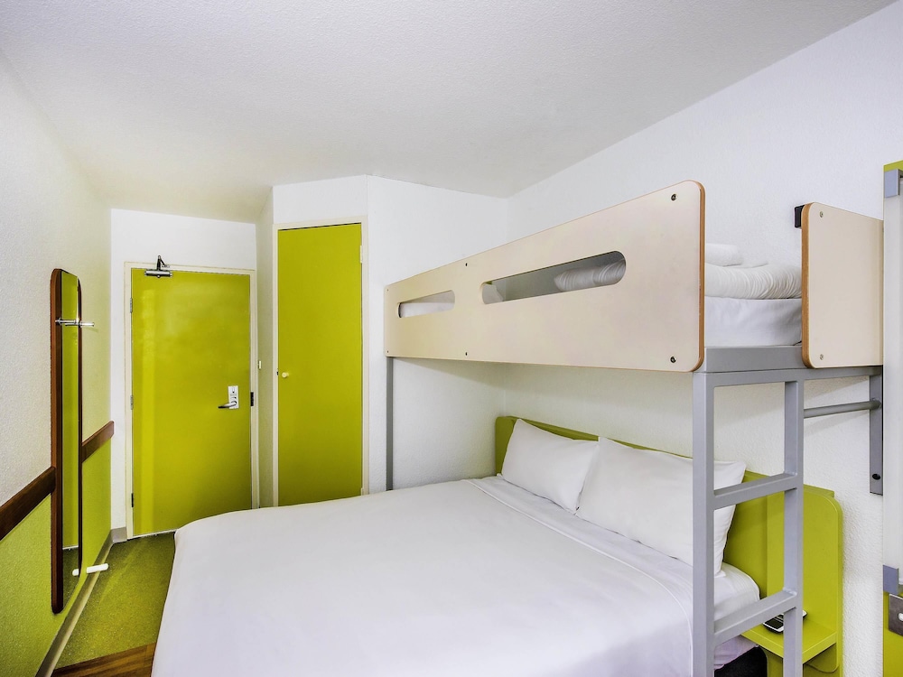 Ibis Budget St Peters