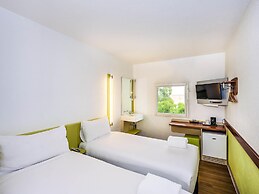 Ibis Budget St Peters