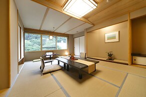 Hanamomiji