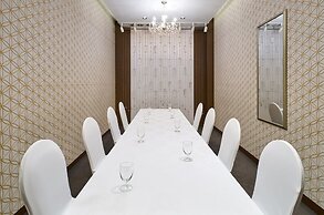 Hotel President