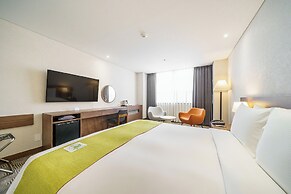 Hotel President