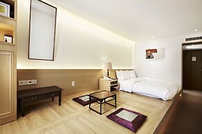 Hotel President