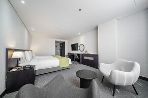 Hotel President