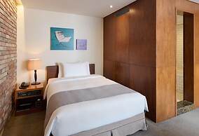 Hotel President