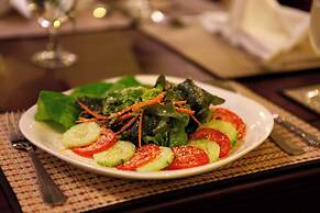 Lao Golden Hotel