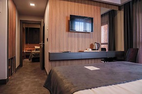 SennaCity Hotel