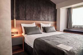 SennaCity Hotel