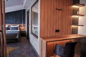 SennaCity Hotel