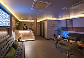 SennaCity Hotel