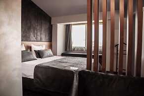 SennaCity Hotel