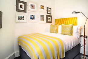 Black Ivy Hotel