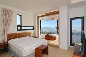 Alishan B&B Yunmingi Aliscenery