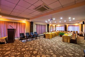 Da Yatra Courtyard Hotel & Resort