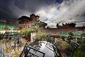 Hotel Osho Home