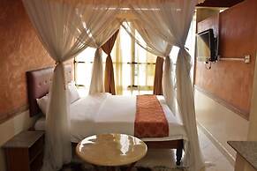 Pearl Palace Hotel
