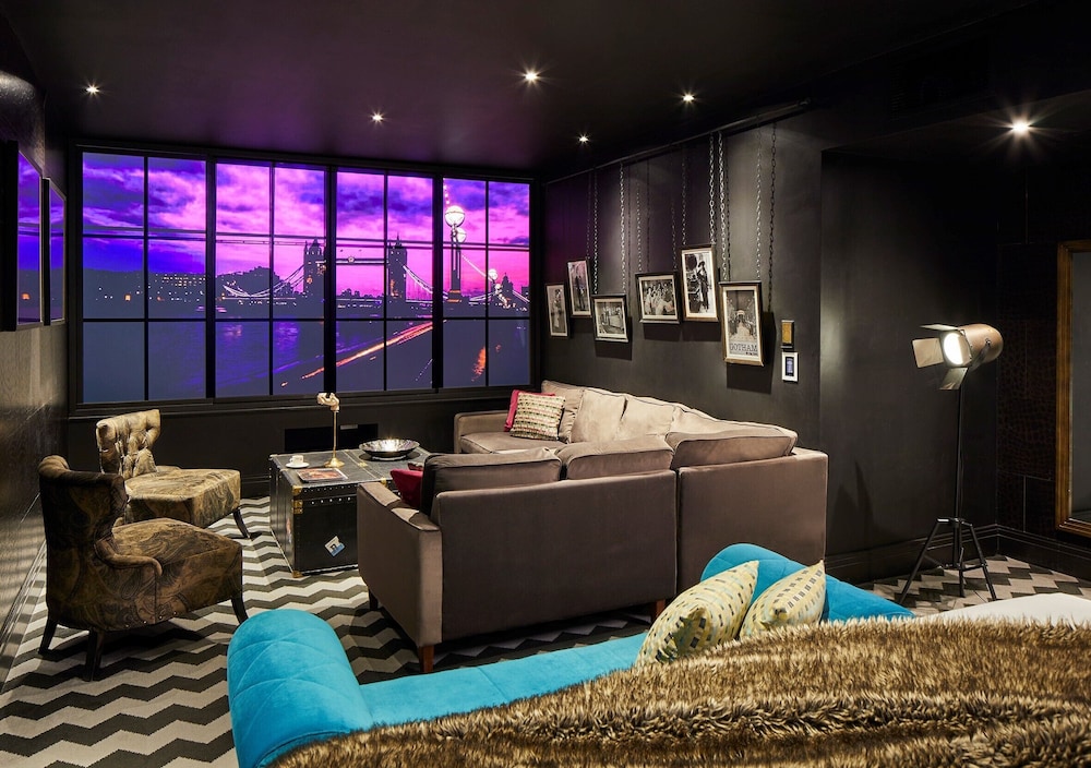 The Rex – Formerly Hotel Gotham