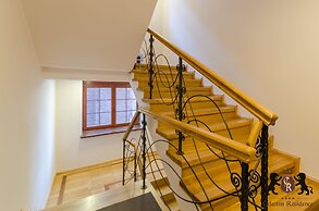 Celestin Residence