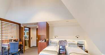 Celestin Residence