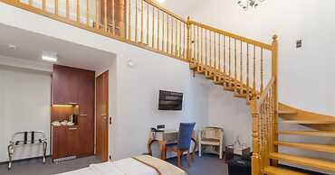 Celestin Residence