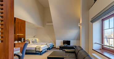 Celestin Residence